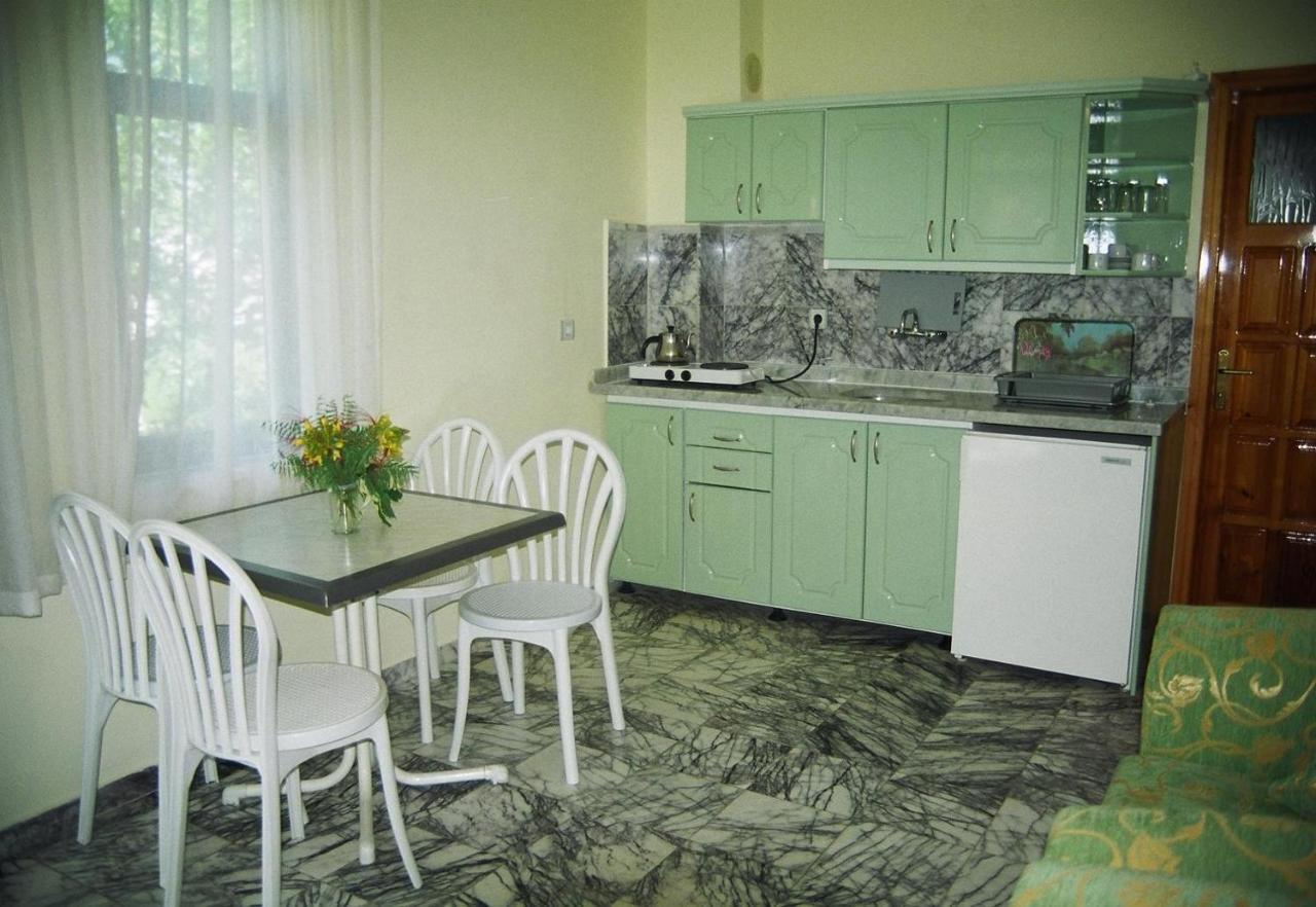 Öz-Ay Apart Otel Marmaris Dış mekan fotoğraf